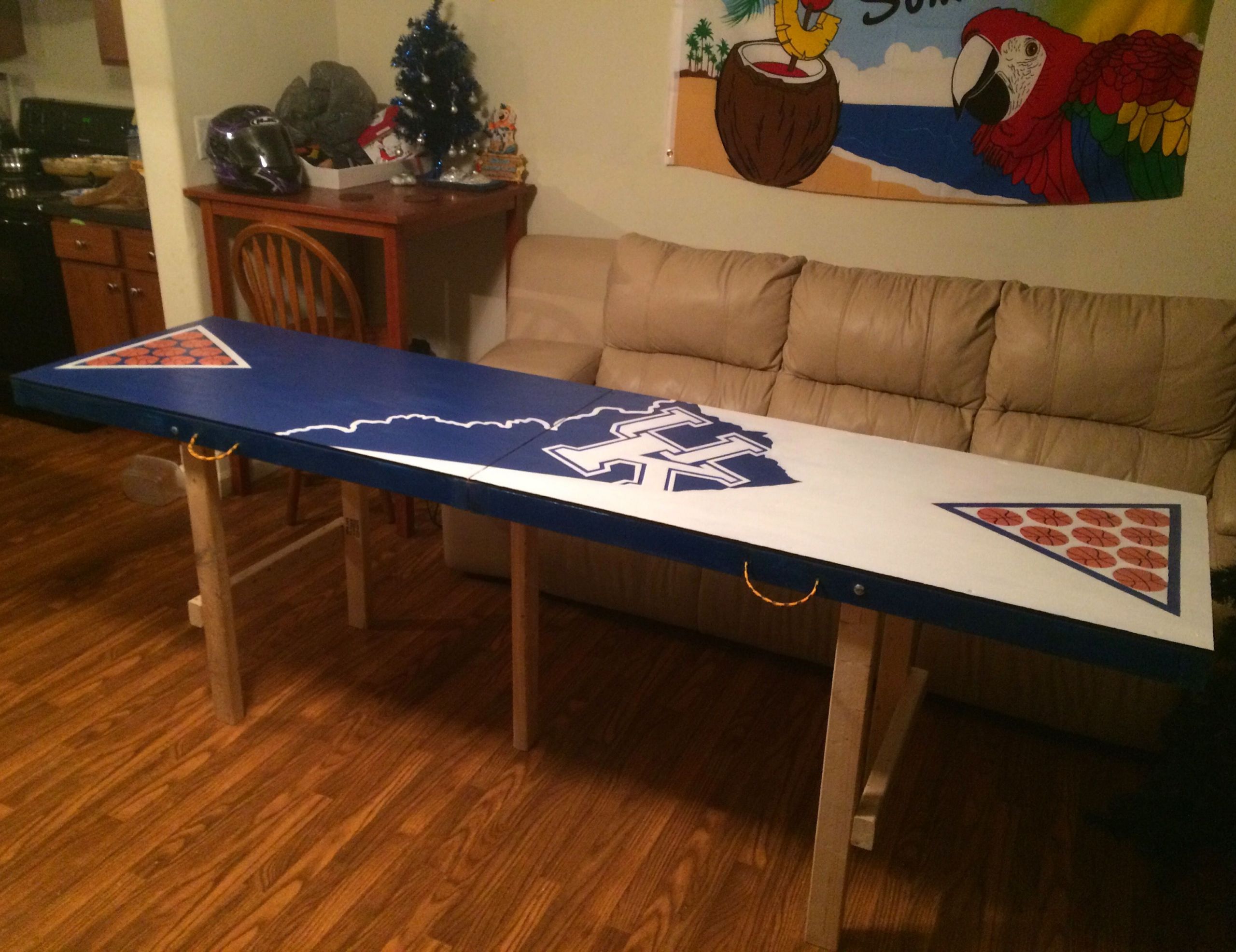 Bar Resine Tressee Frais Uk Kentucky themed Hand Painted Diy Beer Pong Table I Made