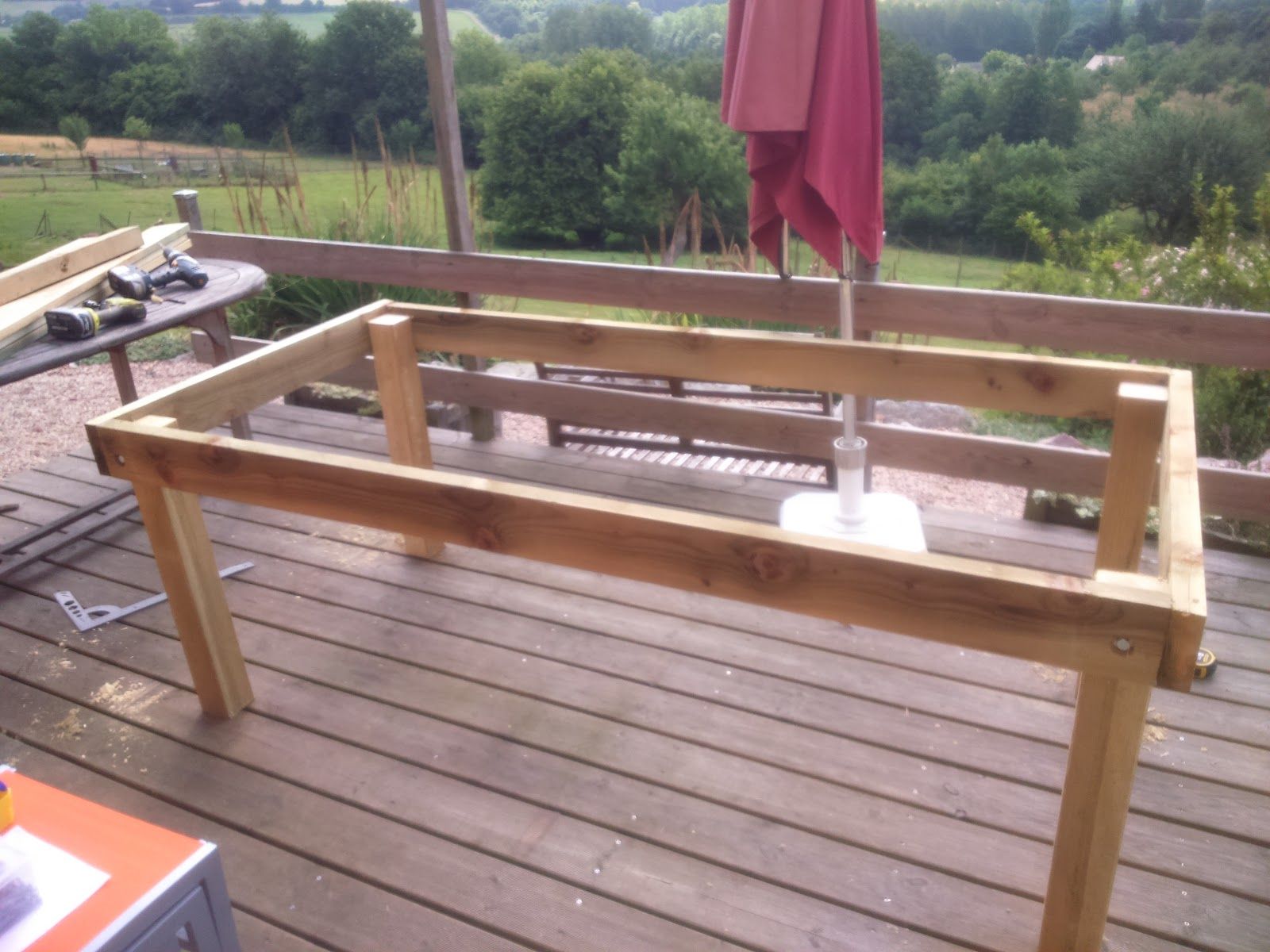 construire salon de jardin palette et construction d une terrasse avec des palettes beau terrasse de construire salon de jardin palette