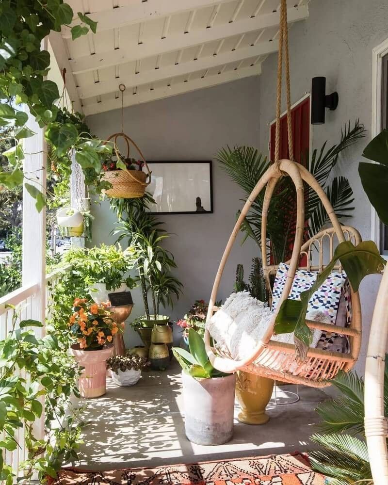 Fauteuil De Balcon Charmant Hanging Plants Make This Terrace Incredible Boho Pruned