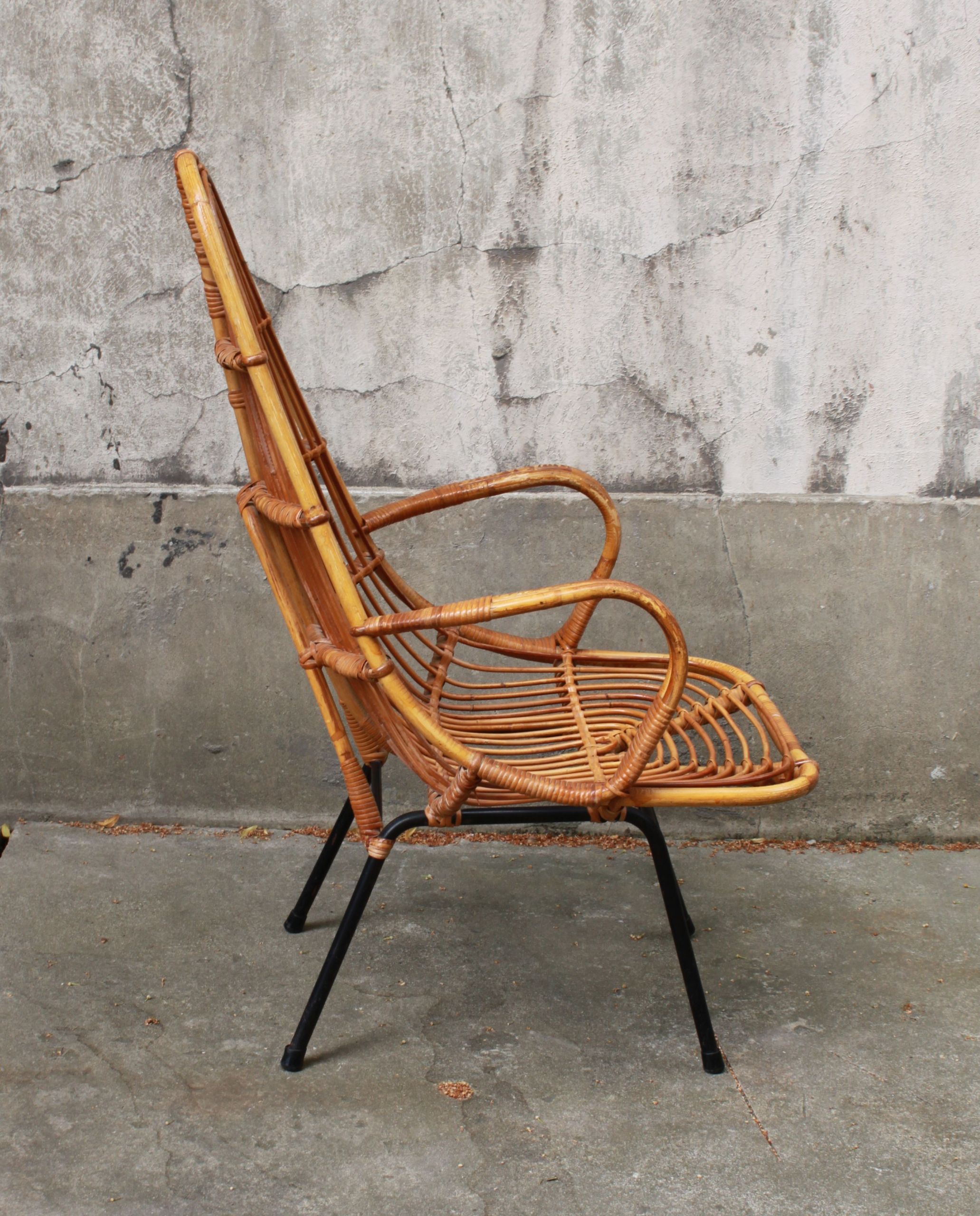 fauteuil en rotin vintage 1960