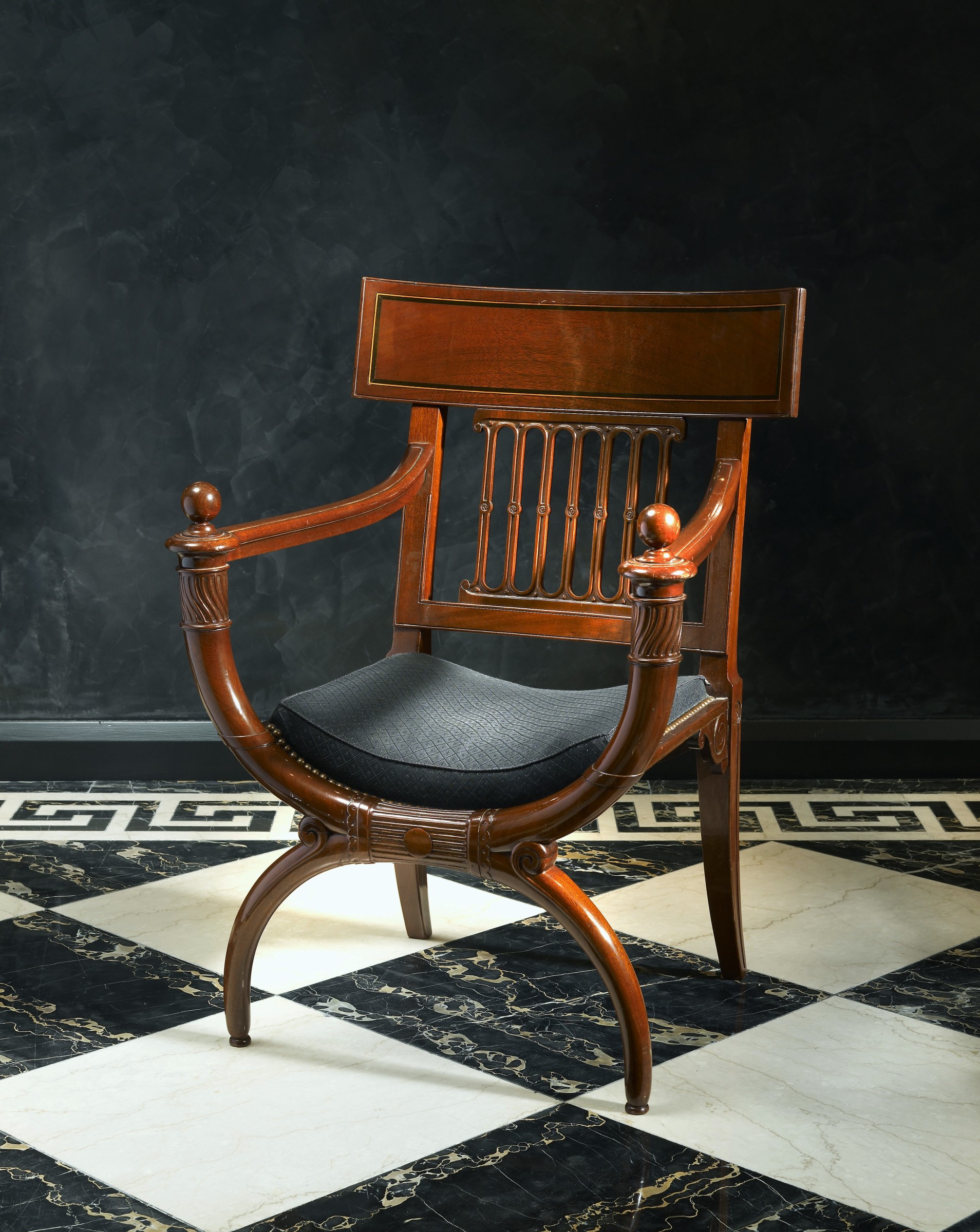 Fauteuil Mobilier De France Élégant Georges Jacob attributed to A Directoire Fauteuil