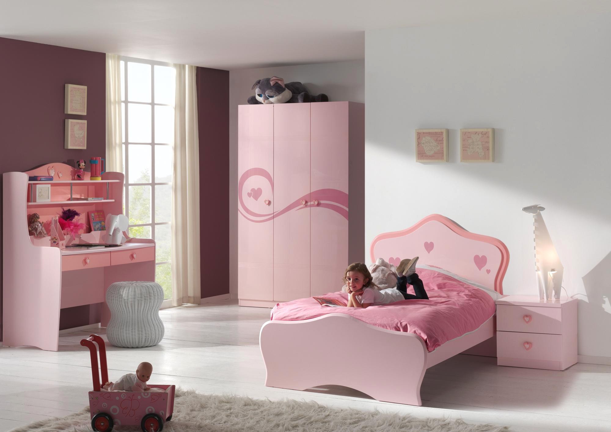 bureau fille 8 ans avec emejing chambre de petite gallery design trends idees et enfant plc3a3c2a8te coloris rose lorie ii 4 chambr random tables bureaux jeux