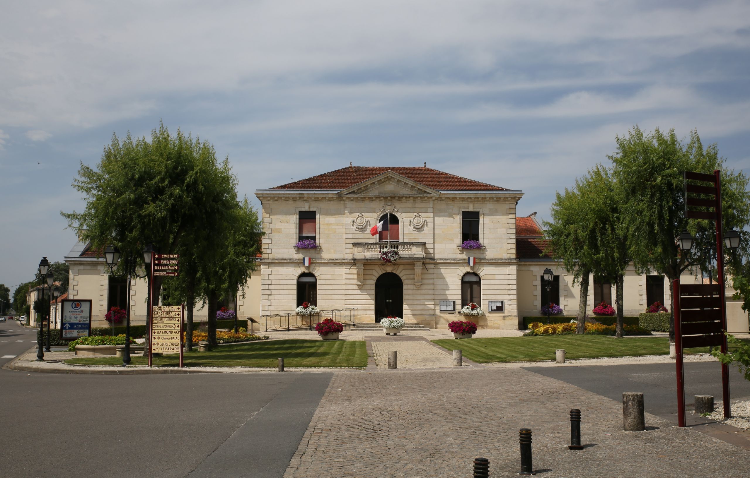 Saint Laurent mairie