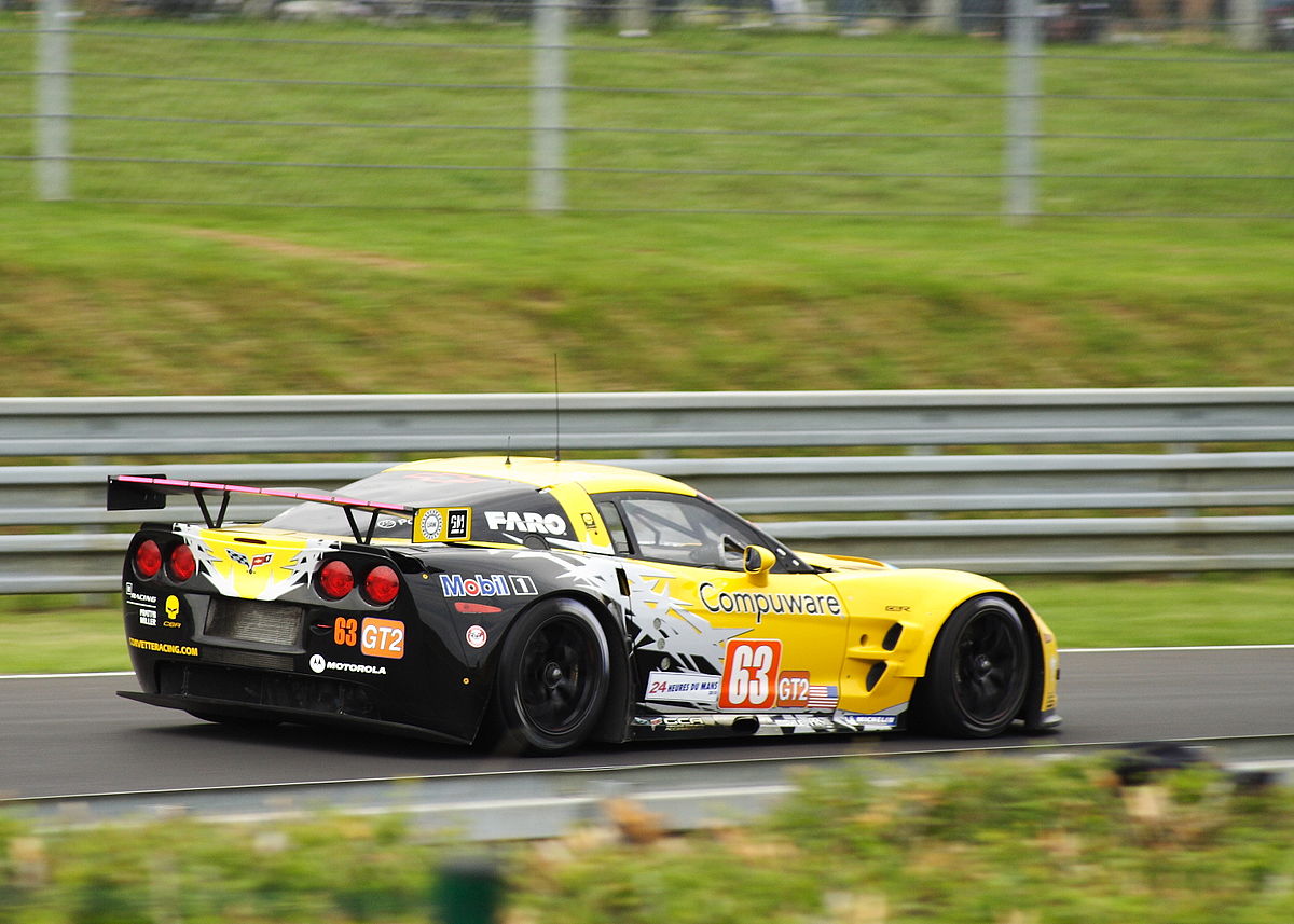 1200px 24 Hours of Le Mans 2010 Corvette Racing 63