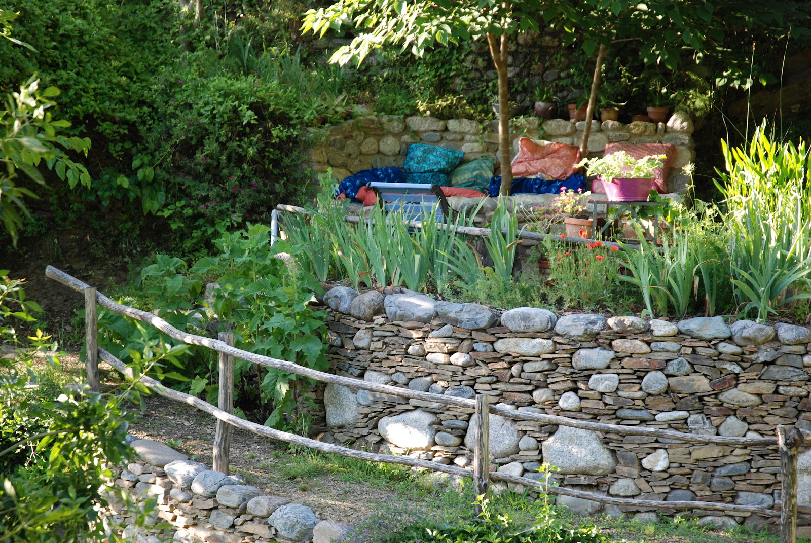 Salin De Jardin Frais the Provence Post August 2012