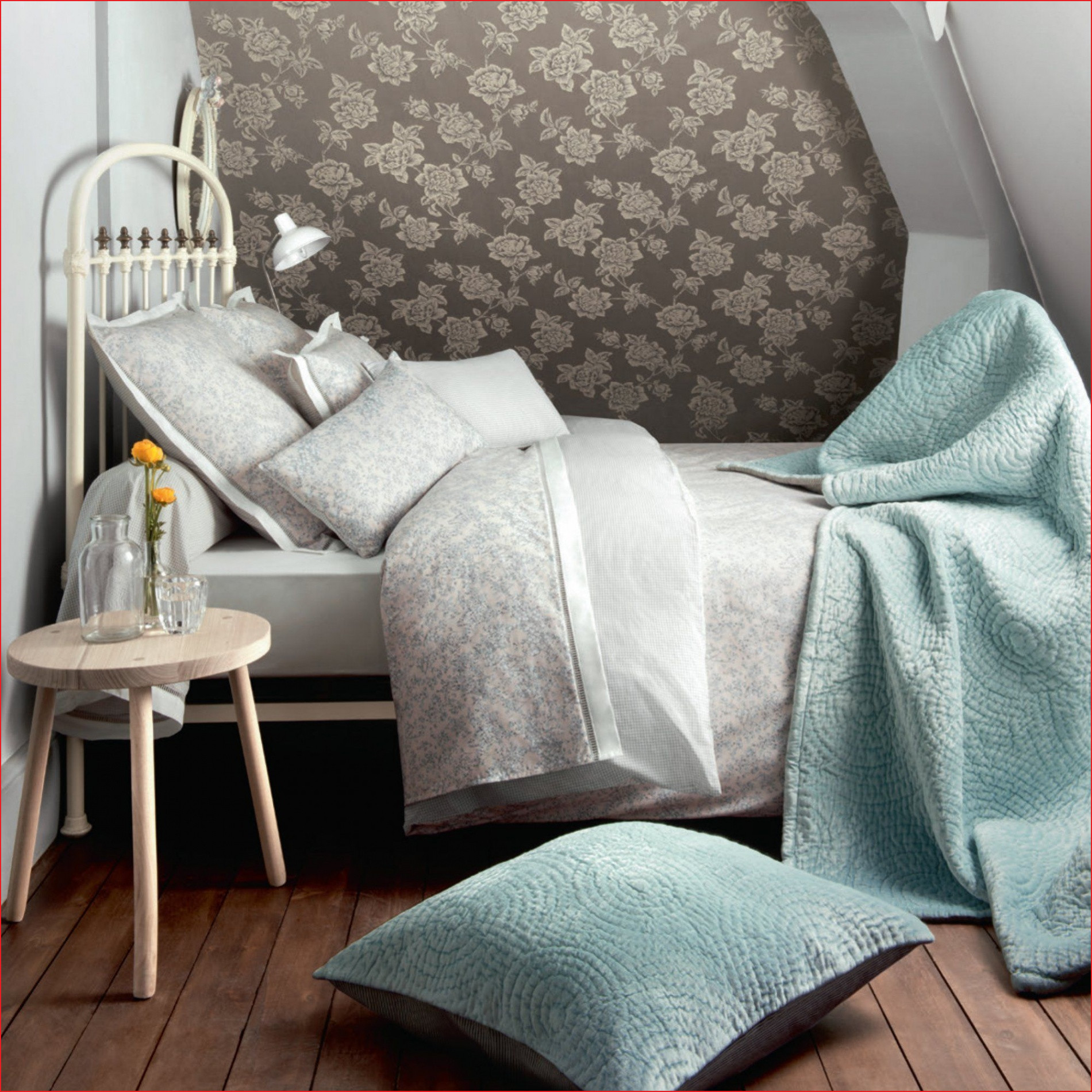 Salon De Jardin Avec Rangement Coussin Beau Coussin Archives Francesginsberg
