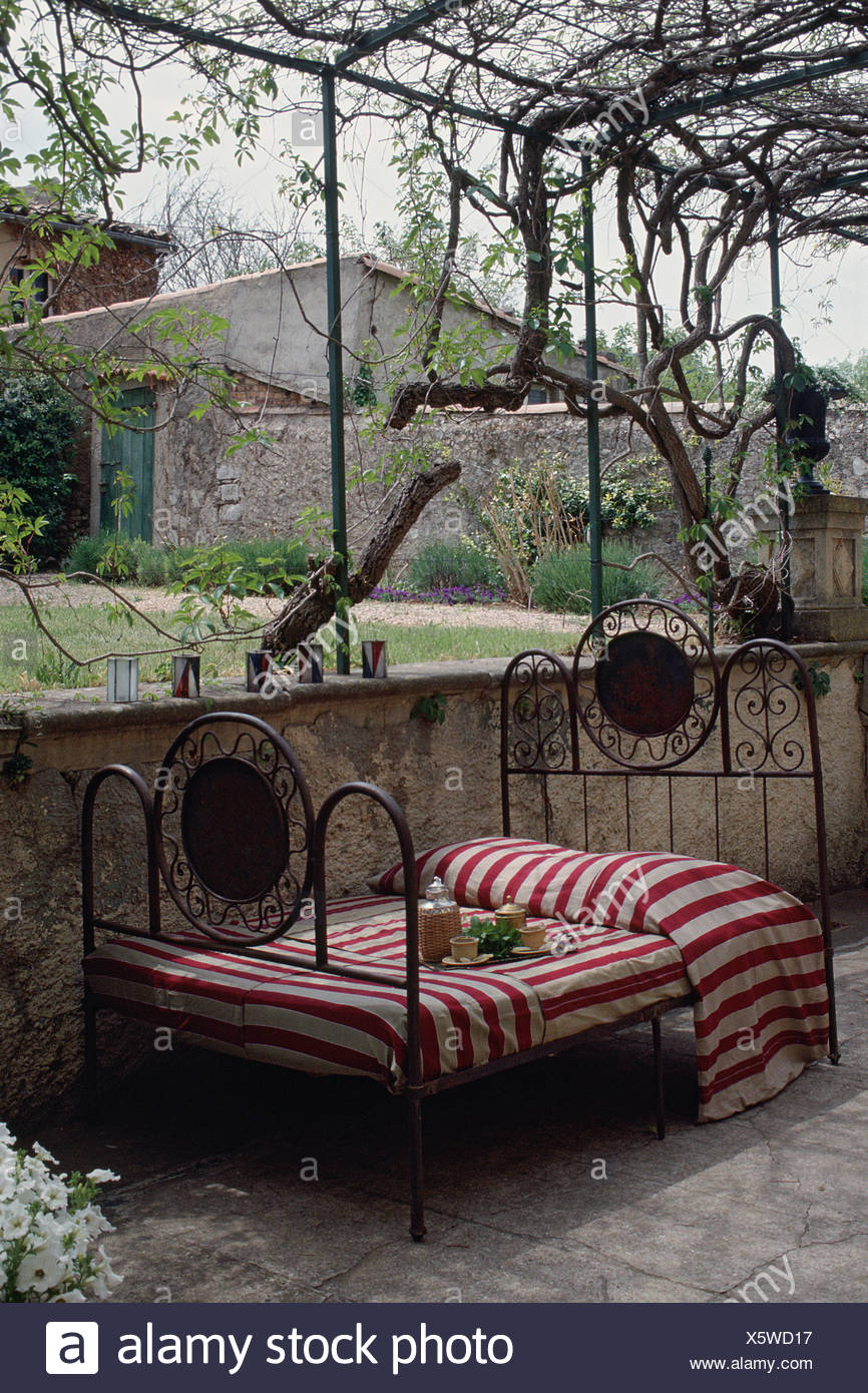 Salon De Jardin Caligari Luxe Emejing Terrasse En Fer S House Interior