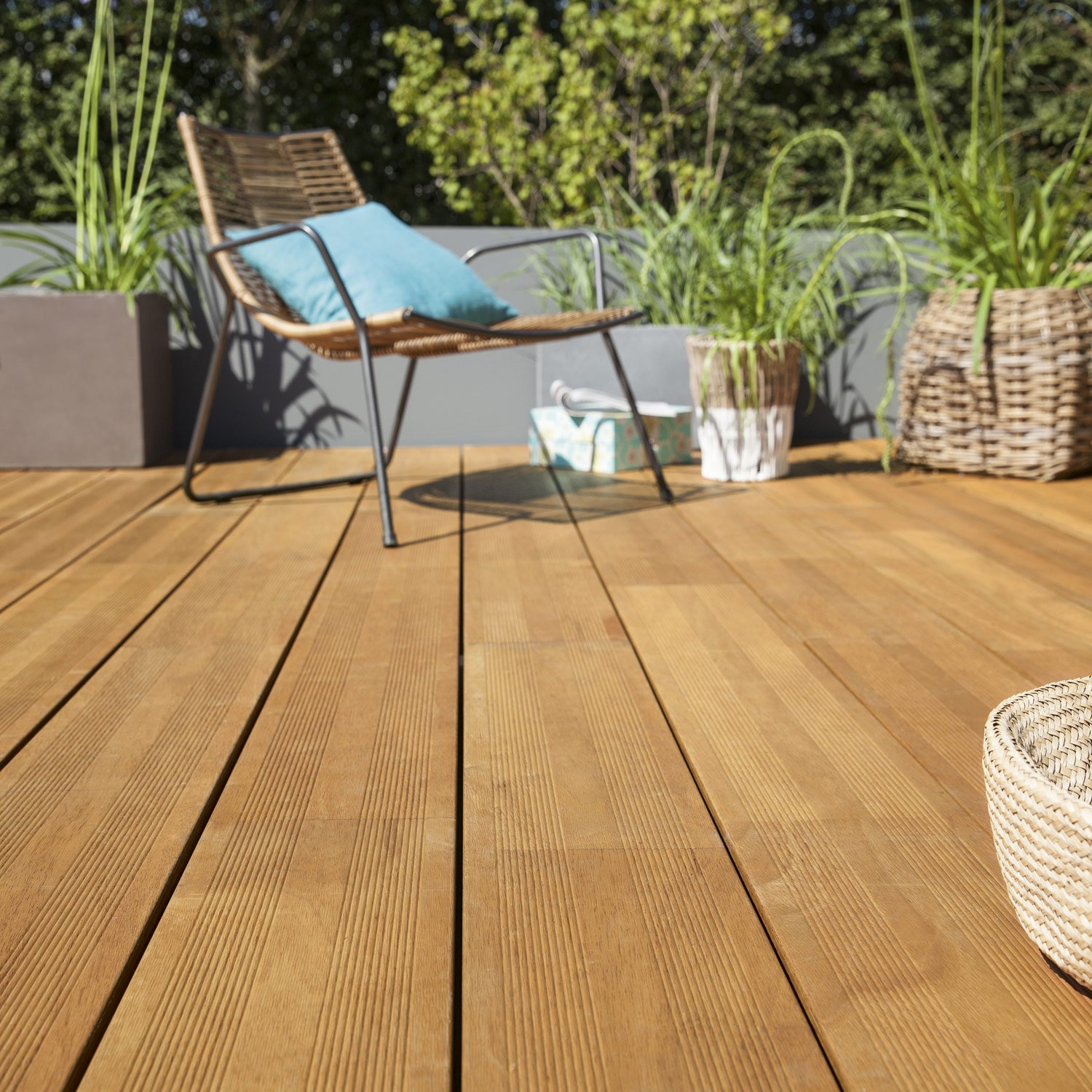 dalle terrasse leroy merlin sur les pavs la terrasse leroy merlin avec dalle pour terrasse leroy merlin idees et planche bois hevea coloris ipe l 240 x l 19 5 cm x ep 20 mm avec 1500x1500px