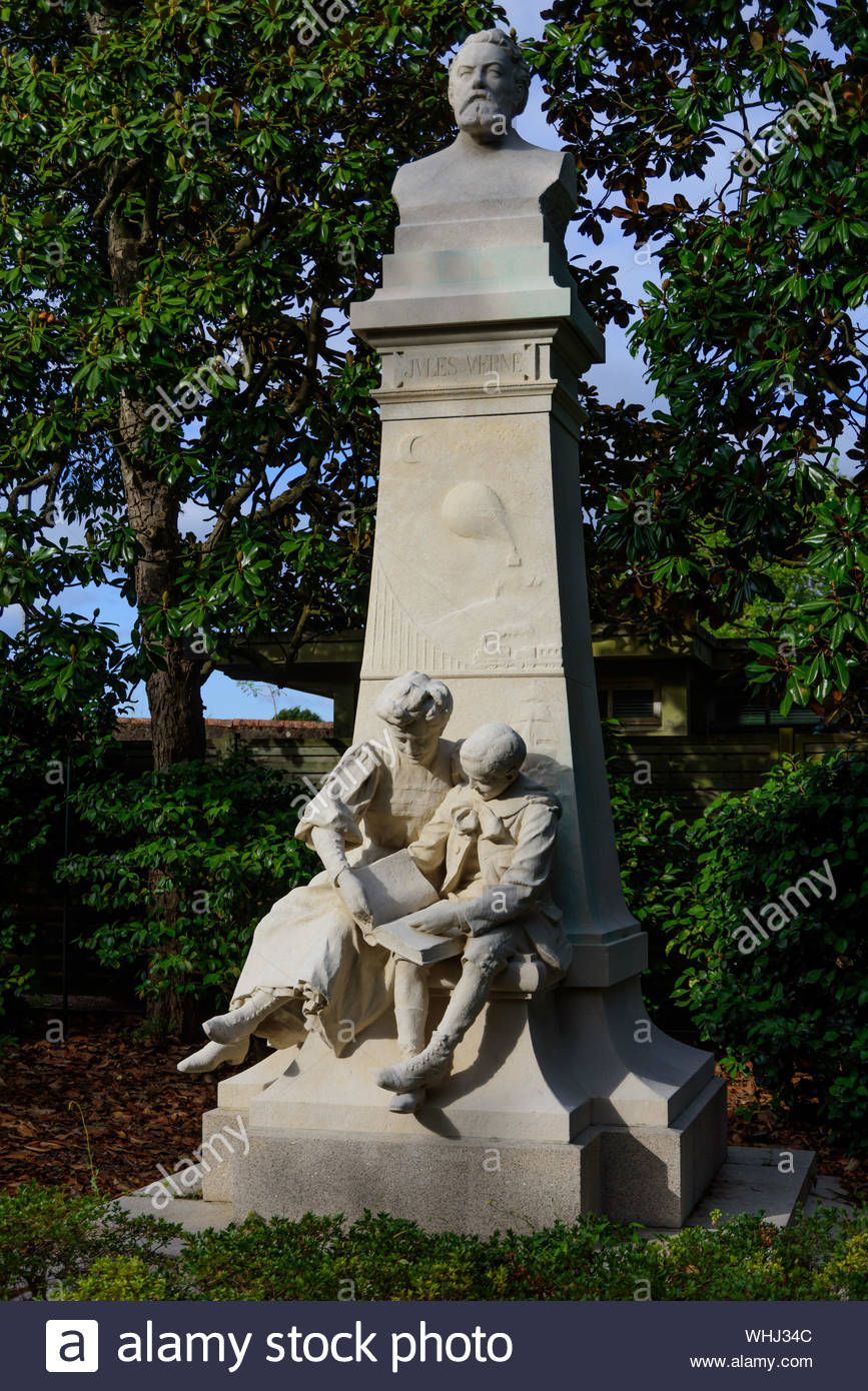 nantes jardin des plantes denkmal jules verneknstler bareau architekt ollivier flix 1910 das sockel und gruppe bestehen aus chauvigny stein WHJ34C