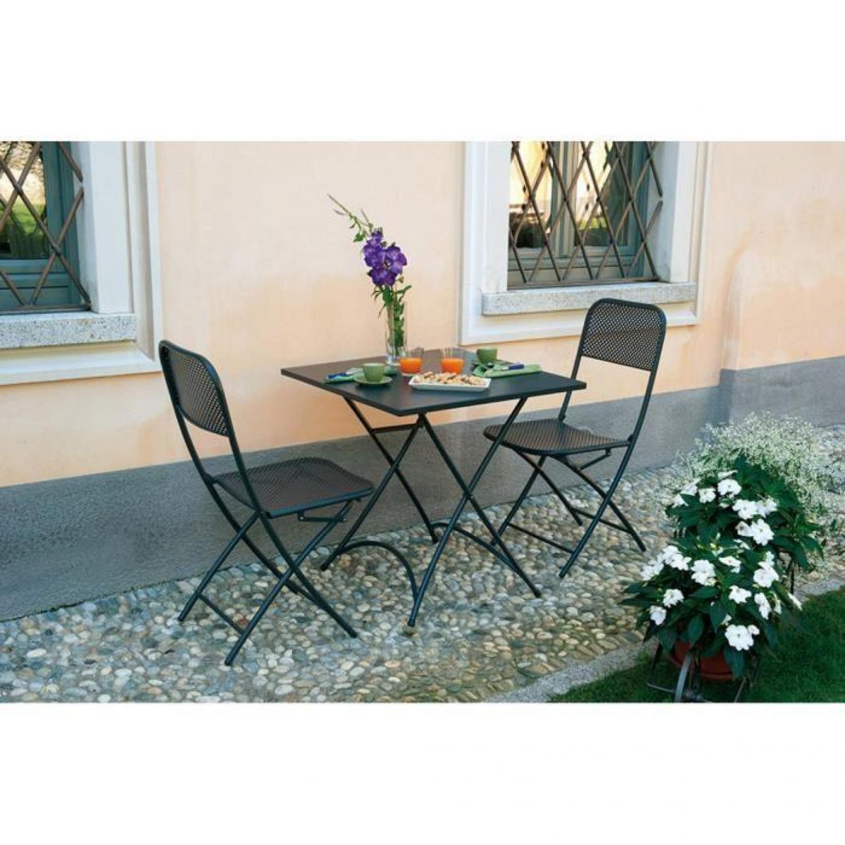 chaise pliante de jardin en fer forge coloris gris 2 1200x1200