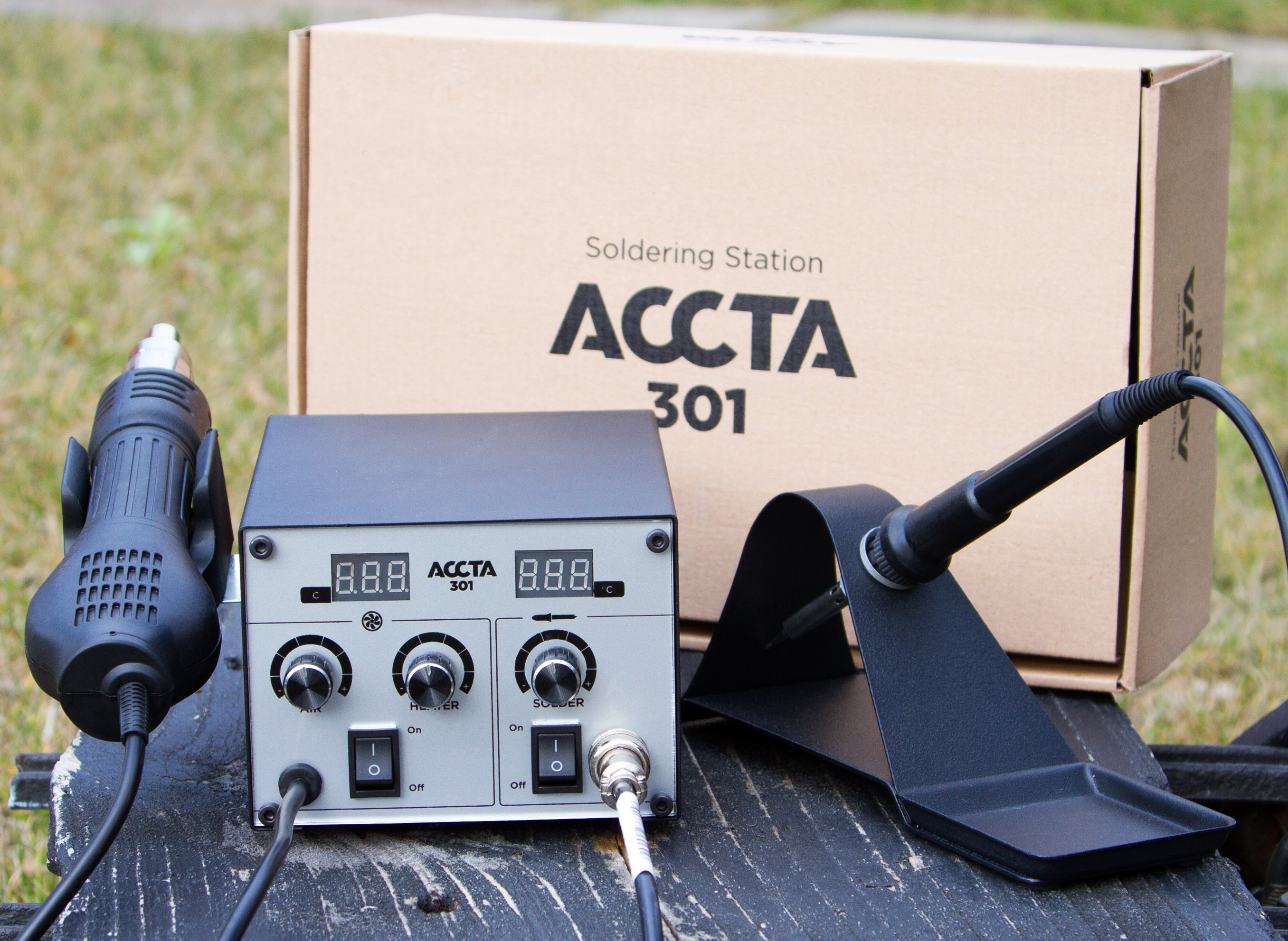 Accta 301 Soldering Station