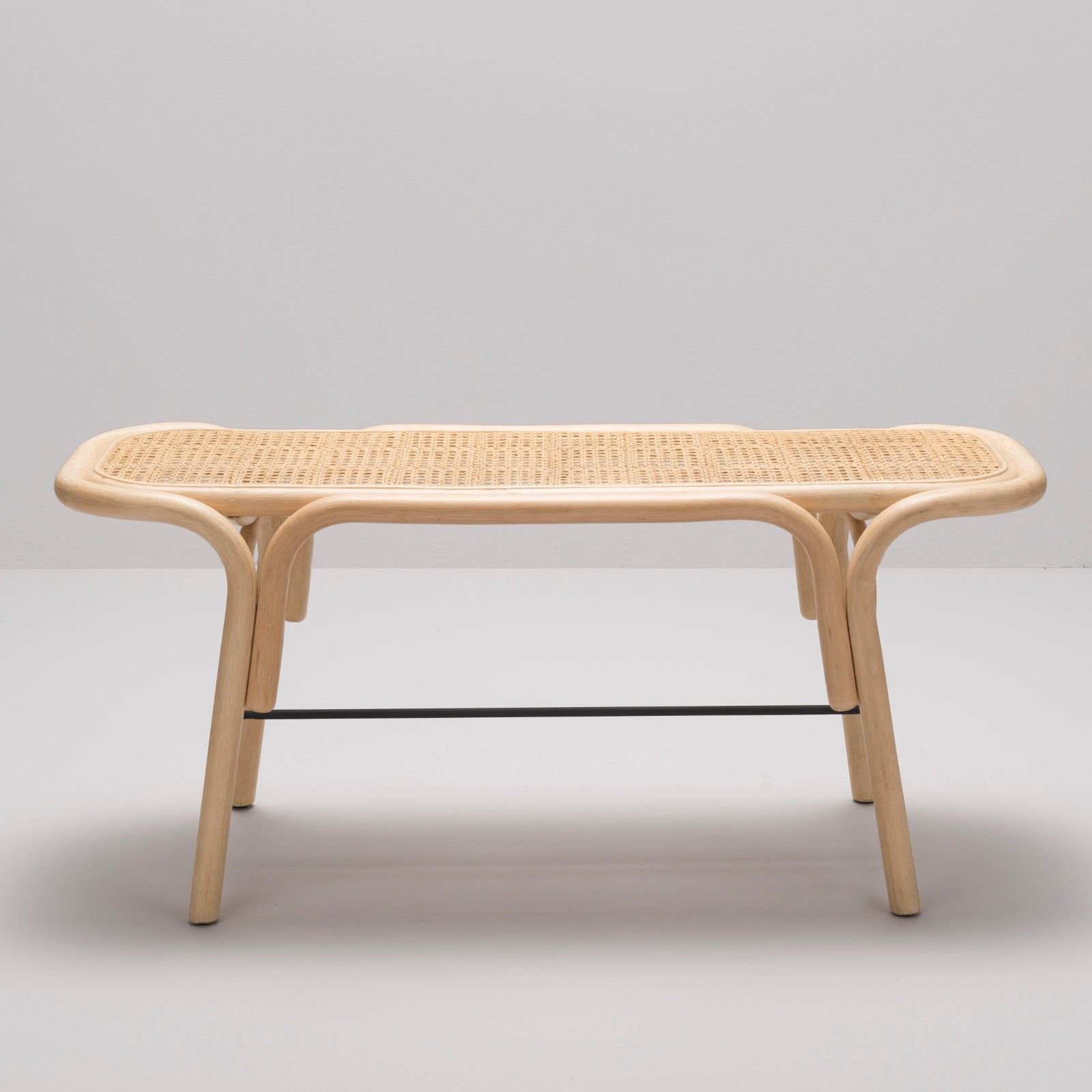 Table De Jardin Bistrot Nouveau Gateway V 2 On Behance Esprit Design Furniture