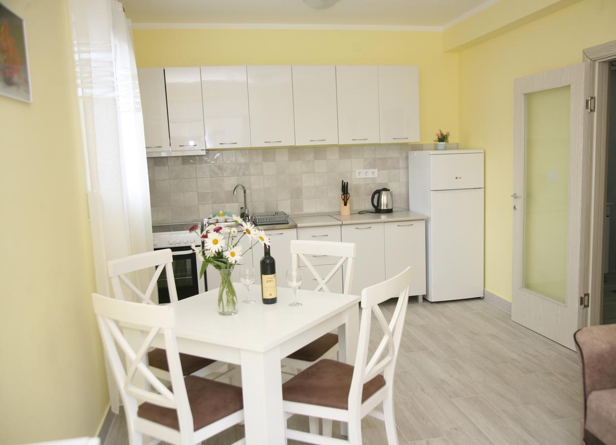 Table Fer Best Of Apartments Mira Montenegro Tivat Booking