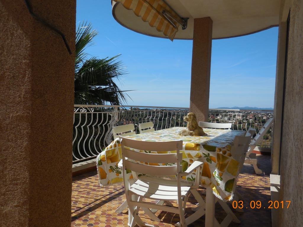 Table Fer Unique Villa Adam Et Eve Nice France Booking