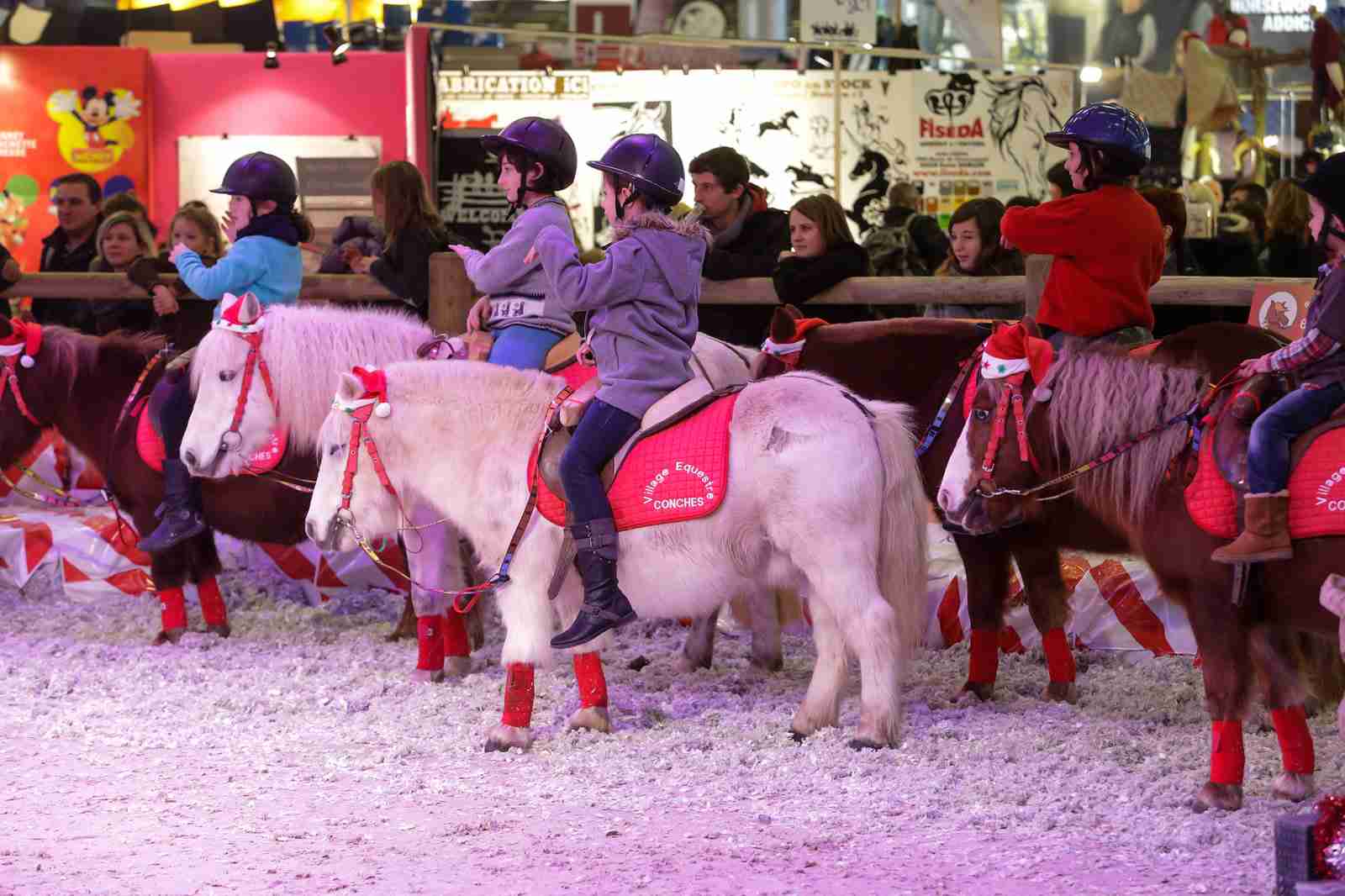 fascinant salon du cheval paris de le village enfants lesaboteur enfant 01