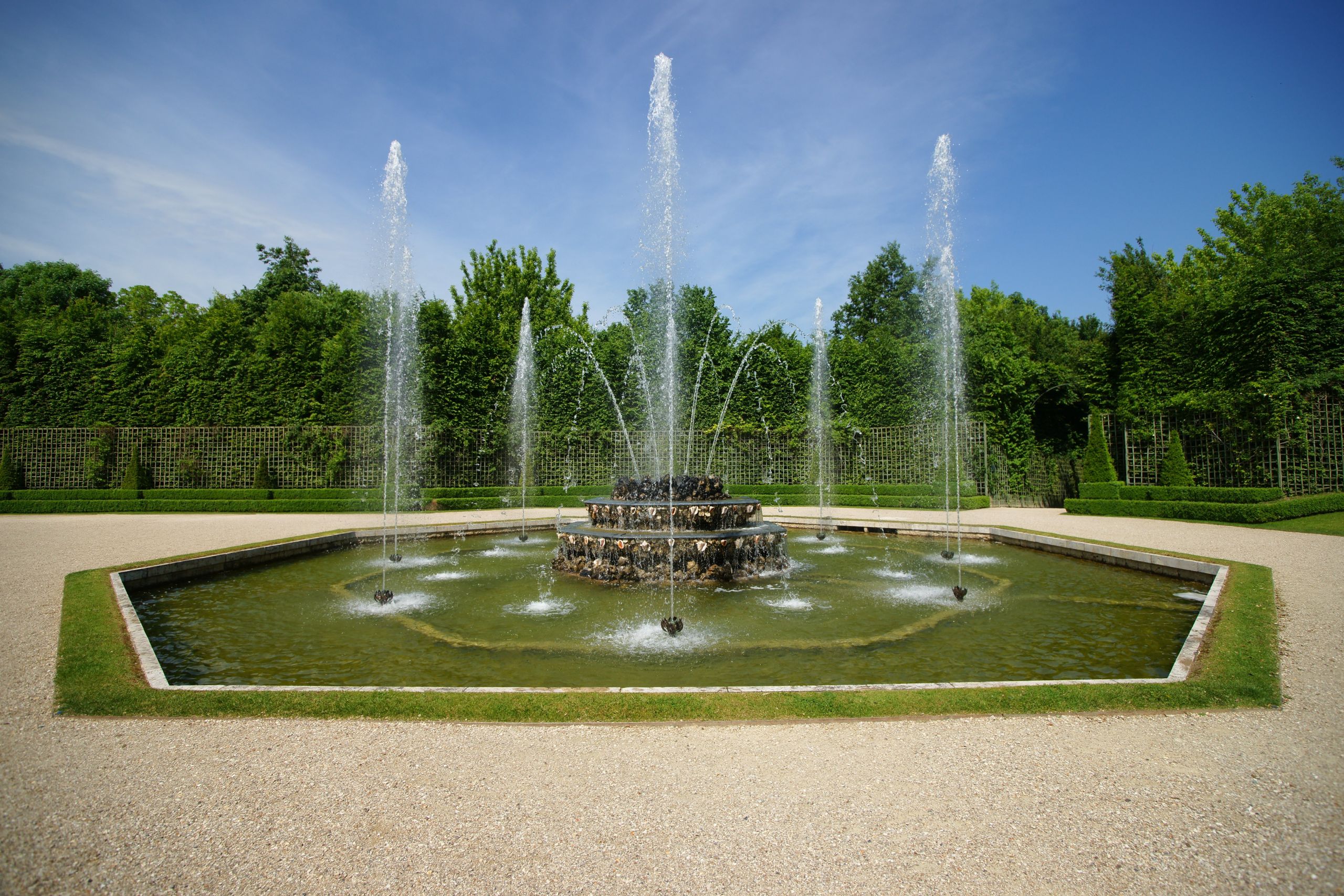 Le chateau de versailles le jardin 85 JPG