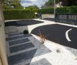 Dallage Jardin Beau Enrobé Noir Avec Des éléments De Décoration En Pavé