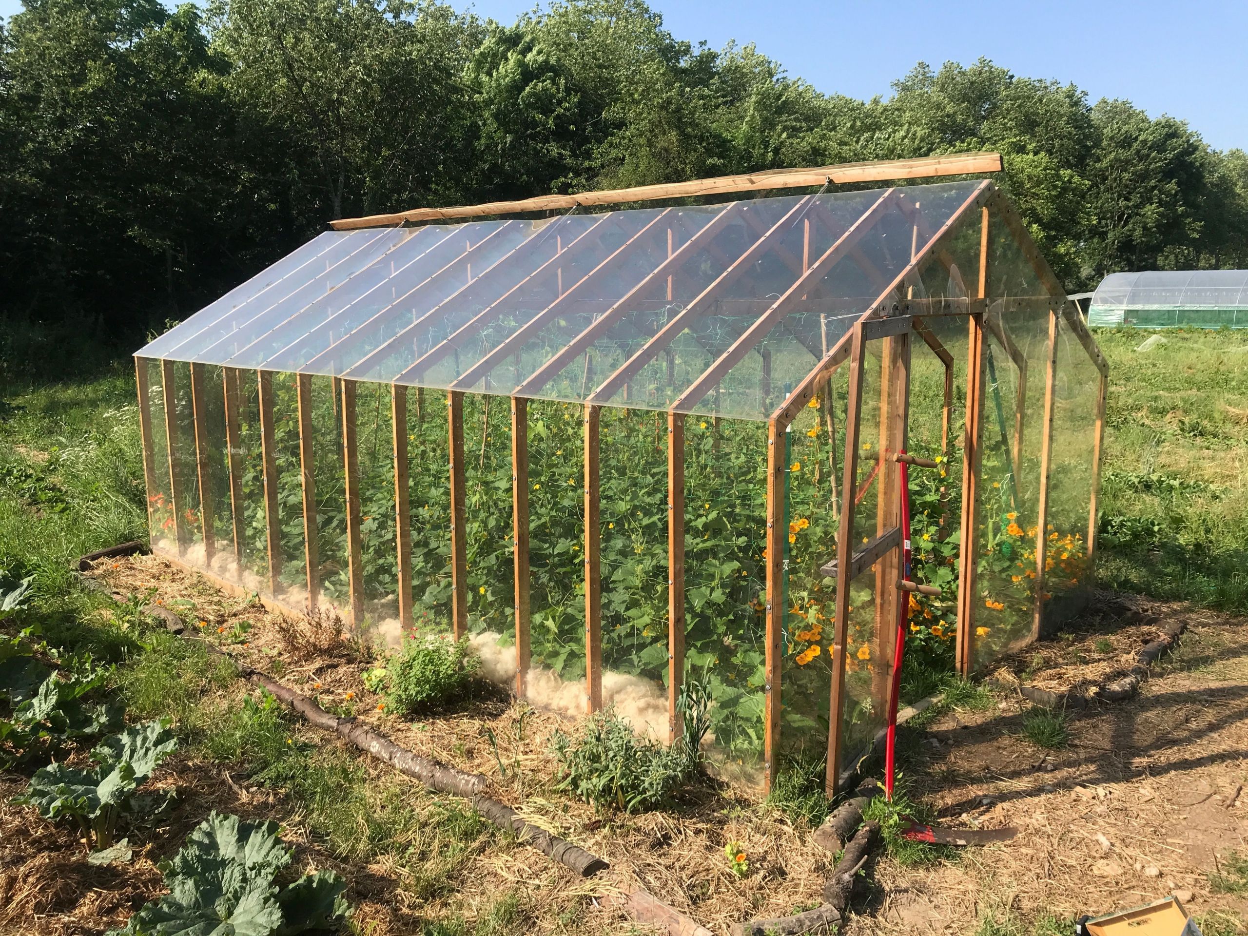 Fabriquer Une Serre De Jardin Pas Cher Charmant épinglé Sur Helio