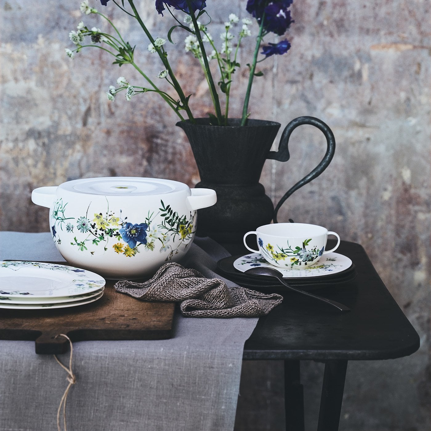 Fleurs Du Jardin Beau Covered Ve Able Bowl