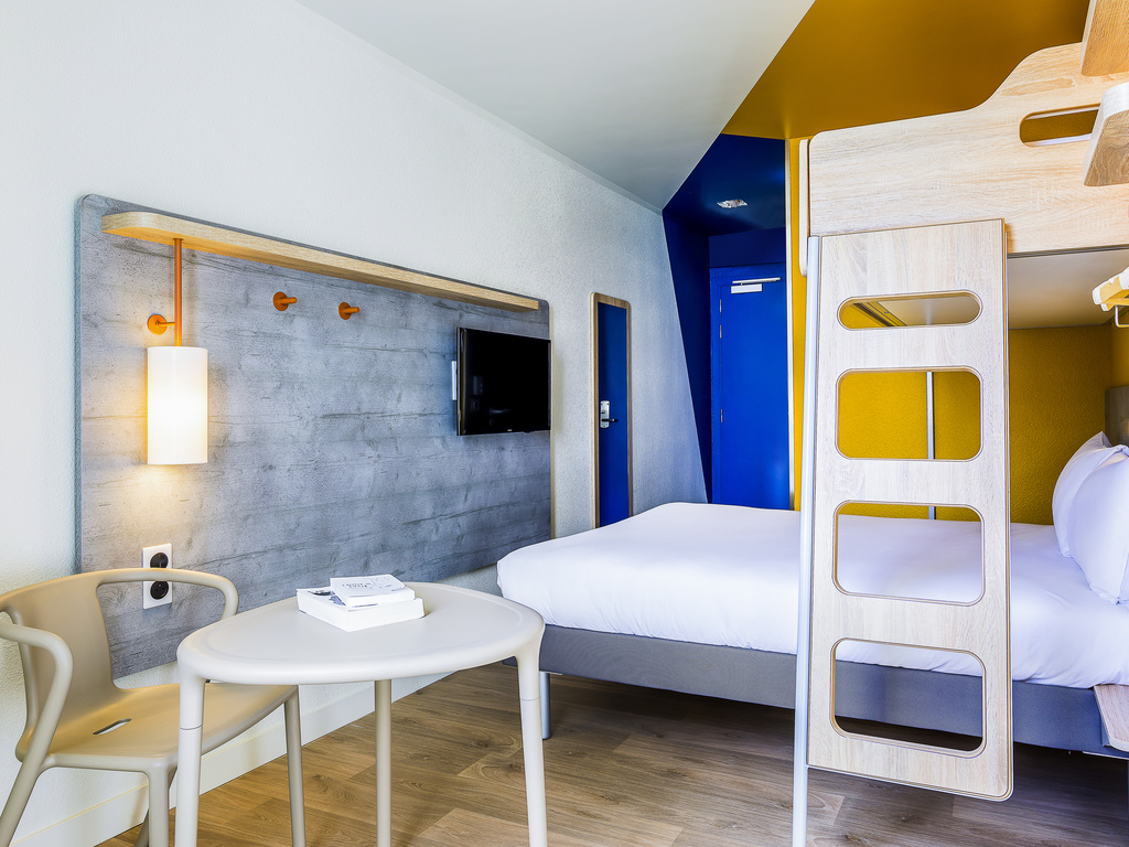 Hotel Jardin De Villiers Nouveau Hotel In Gennevilliers Ibis Bud Paris Gennevilliers All