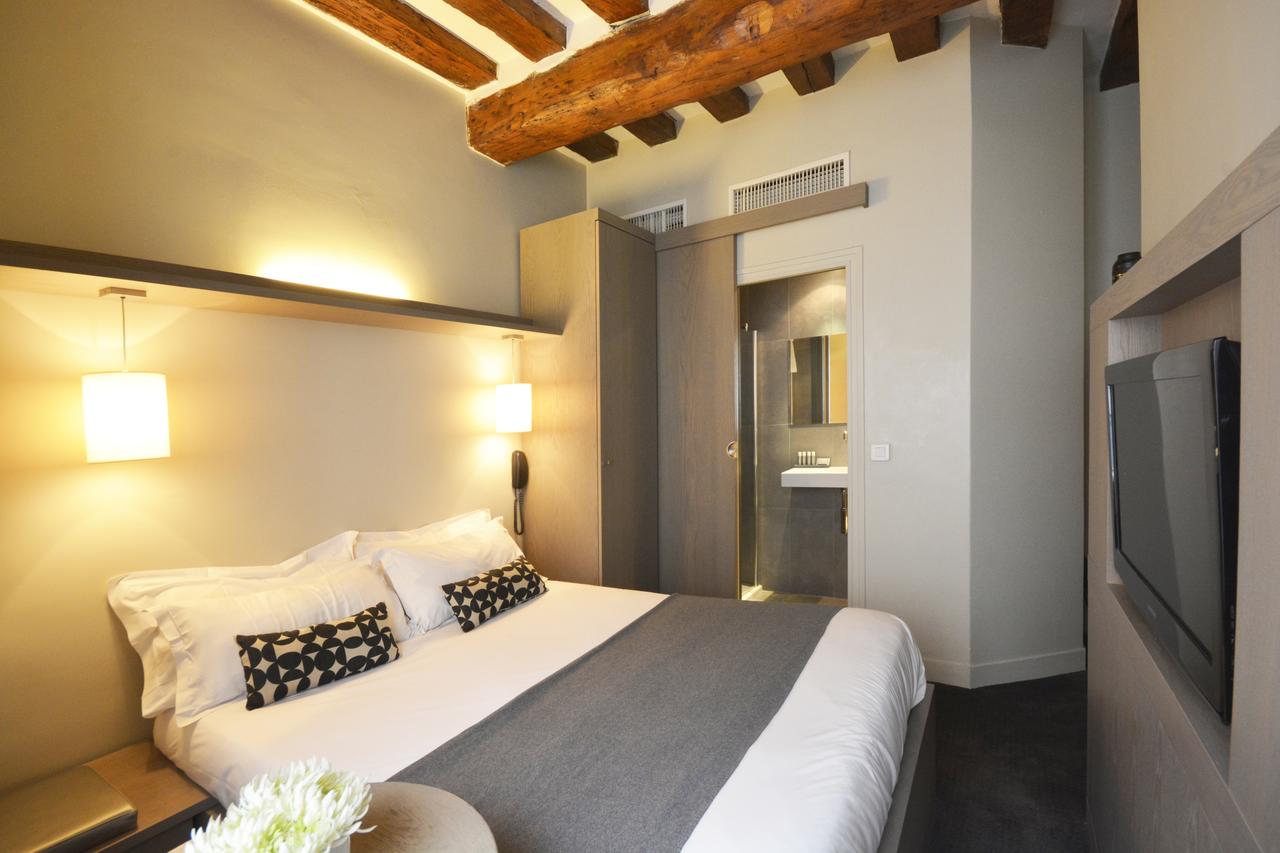Hotel Jardin De Villiers Nouveau Villa Des Princes Paris France Booking