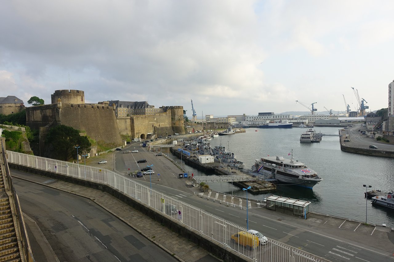 base navale de brest