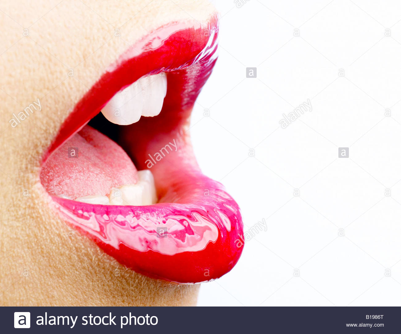 cerca de un 26 anos labios lapiz labial rojo montreal quebec canada b1986t