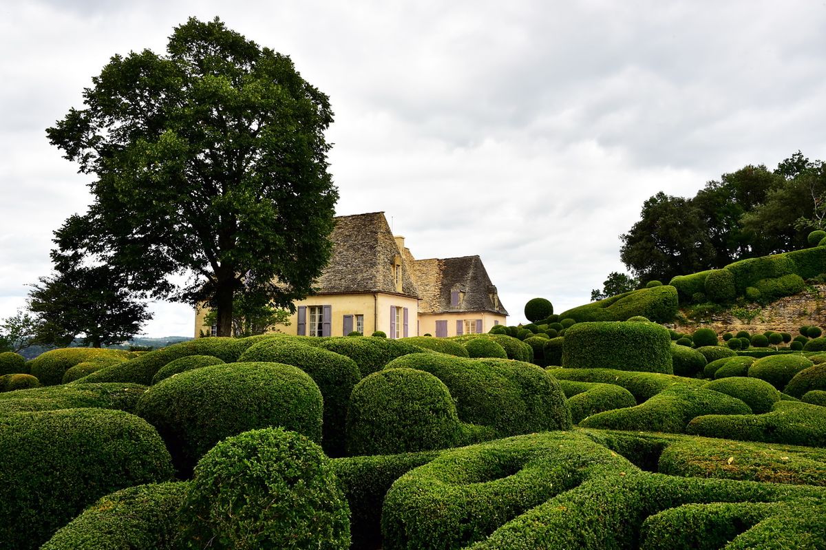 1200px 2015 Jardins de Marqueyssac 3