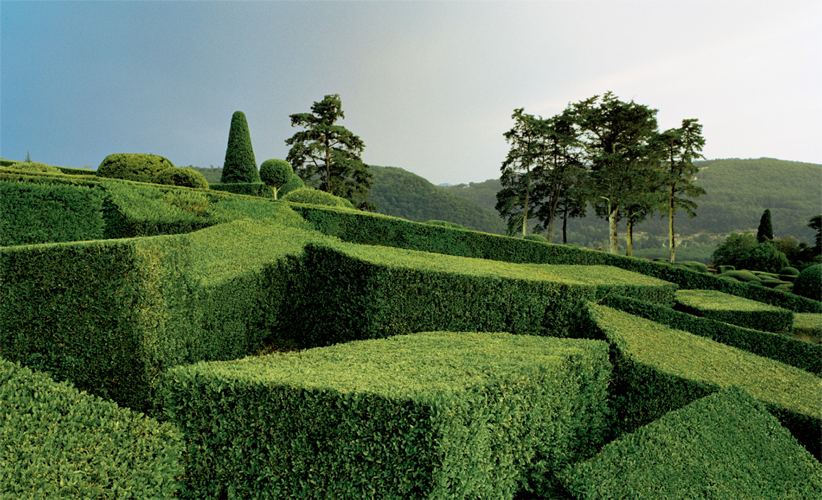 chateau de marqueyssac topiary garden 1