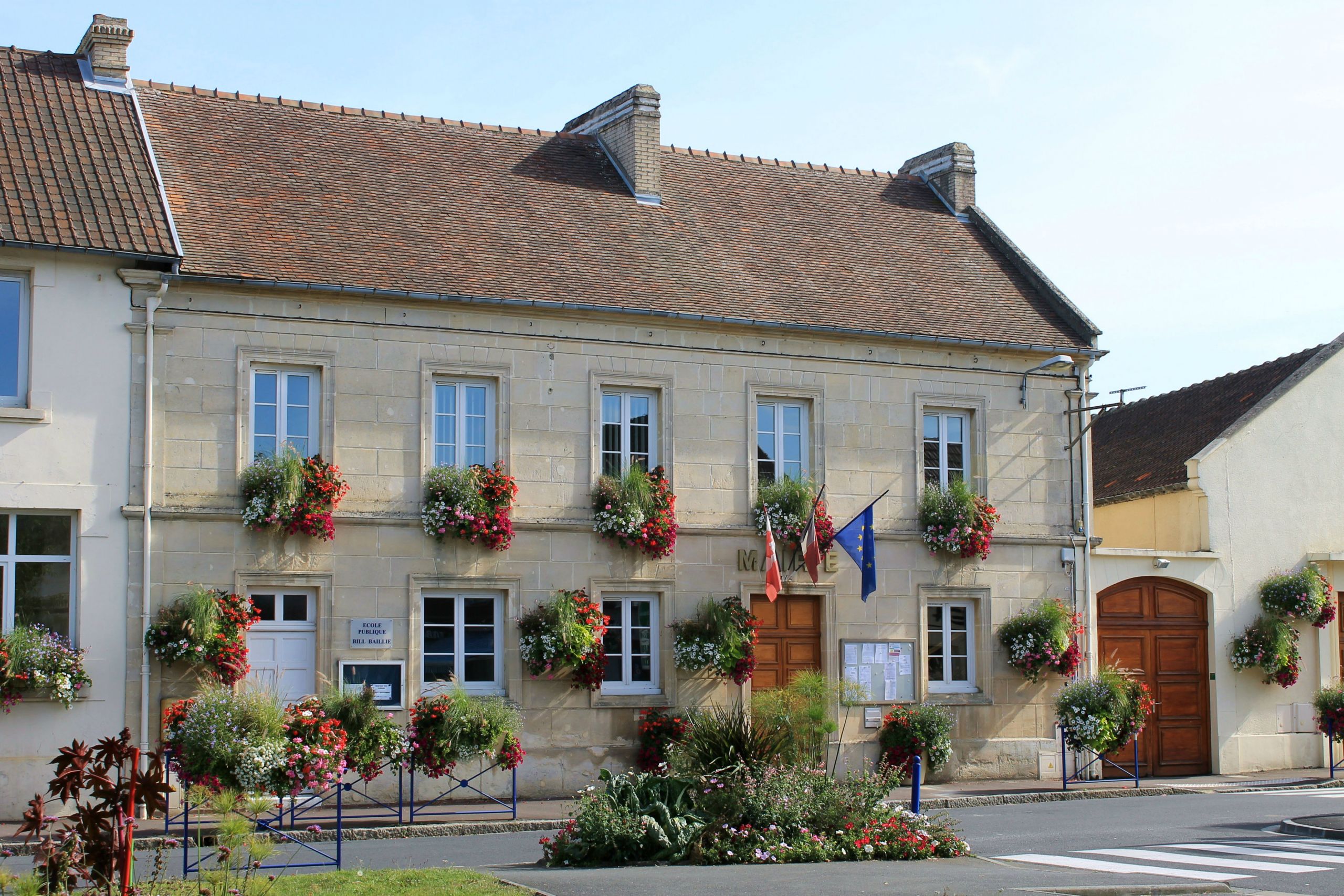 Authie mairie JPG