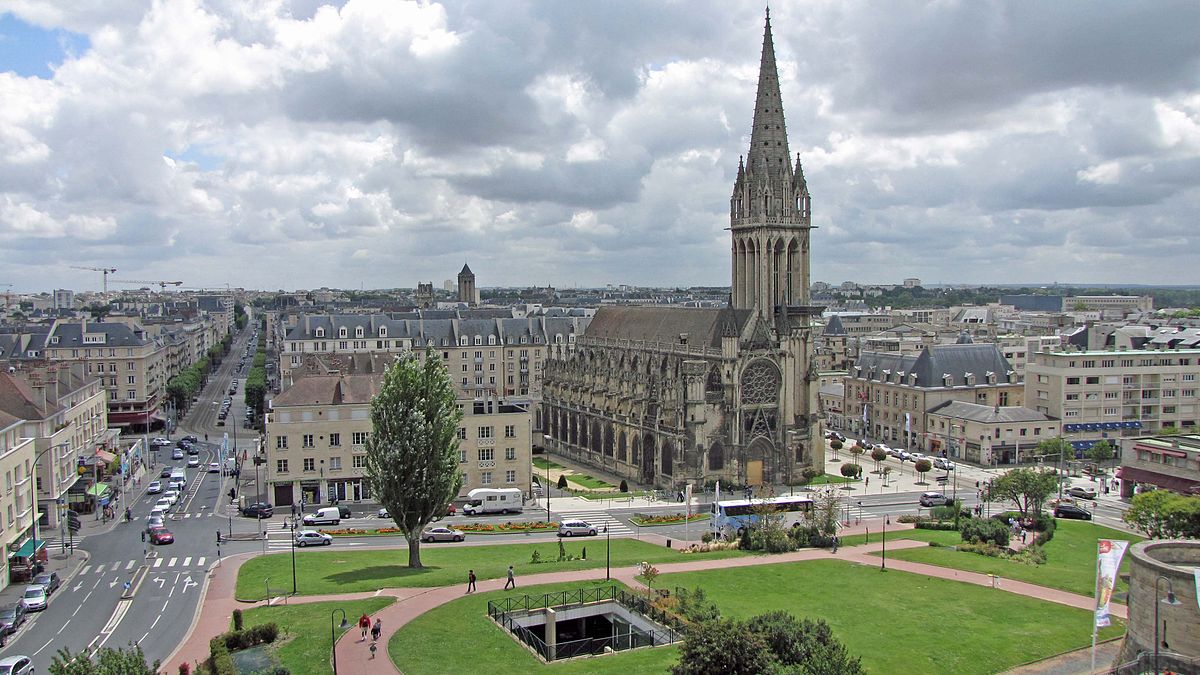 1200px Église Saint Pierre Caen 1