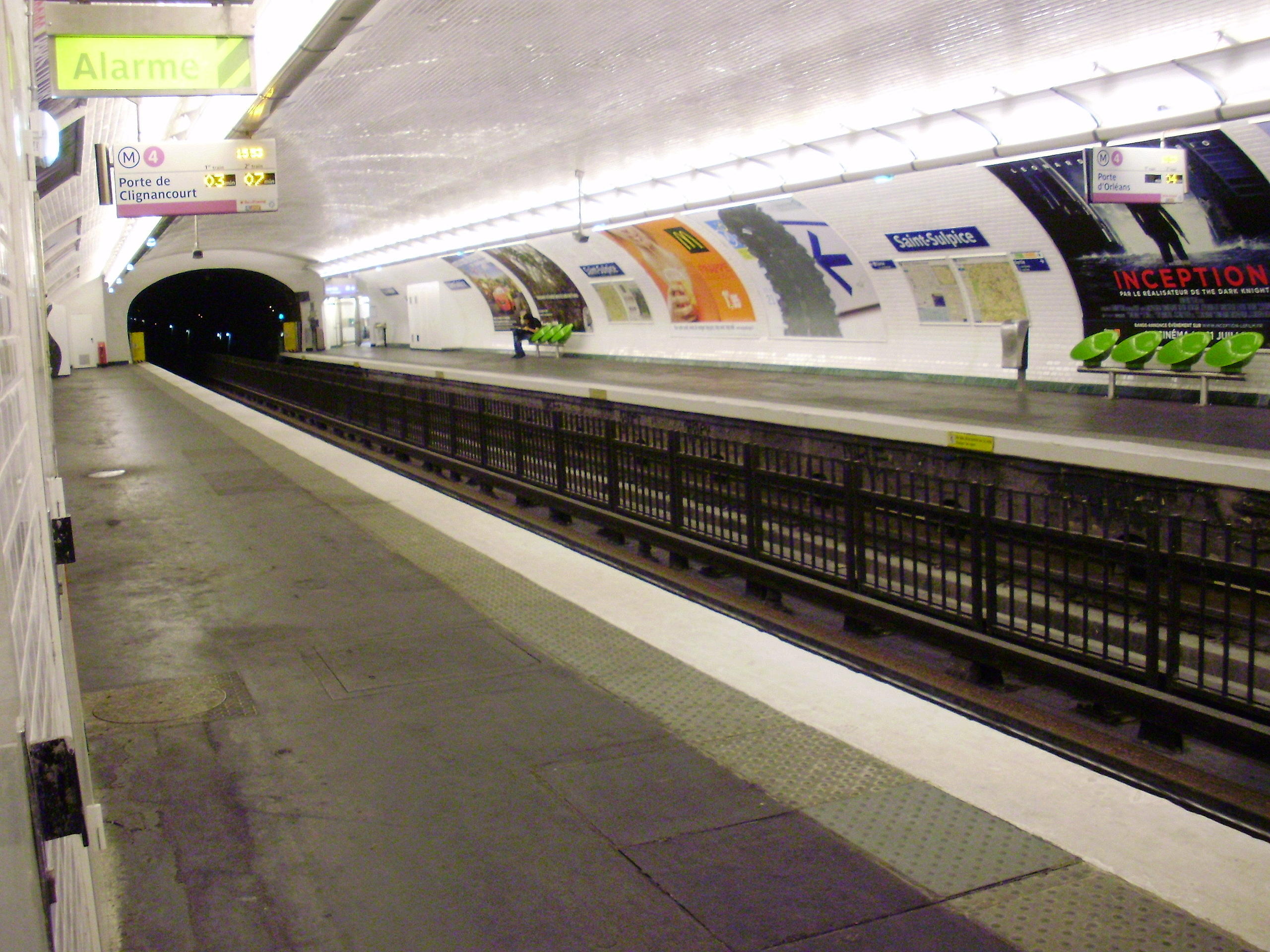 Saint Sulpice metro 02