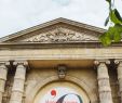 Jardin Des Tuileries Metro Élégant Musee De L orangerie In Paris France