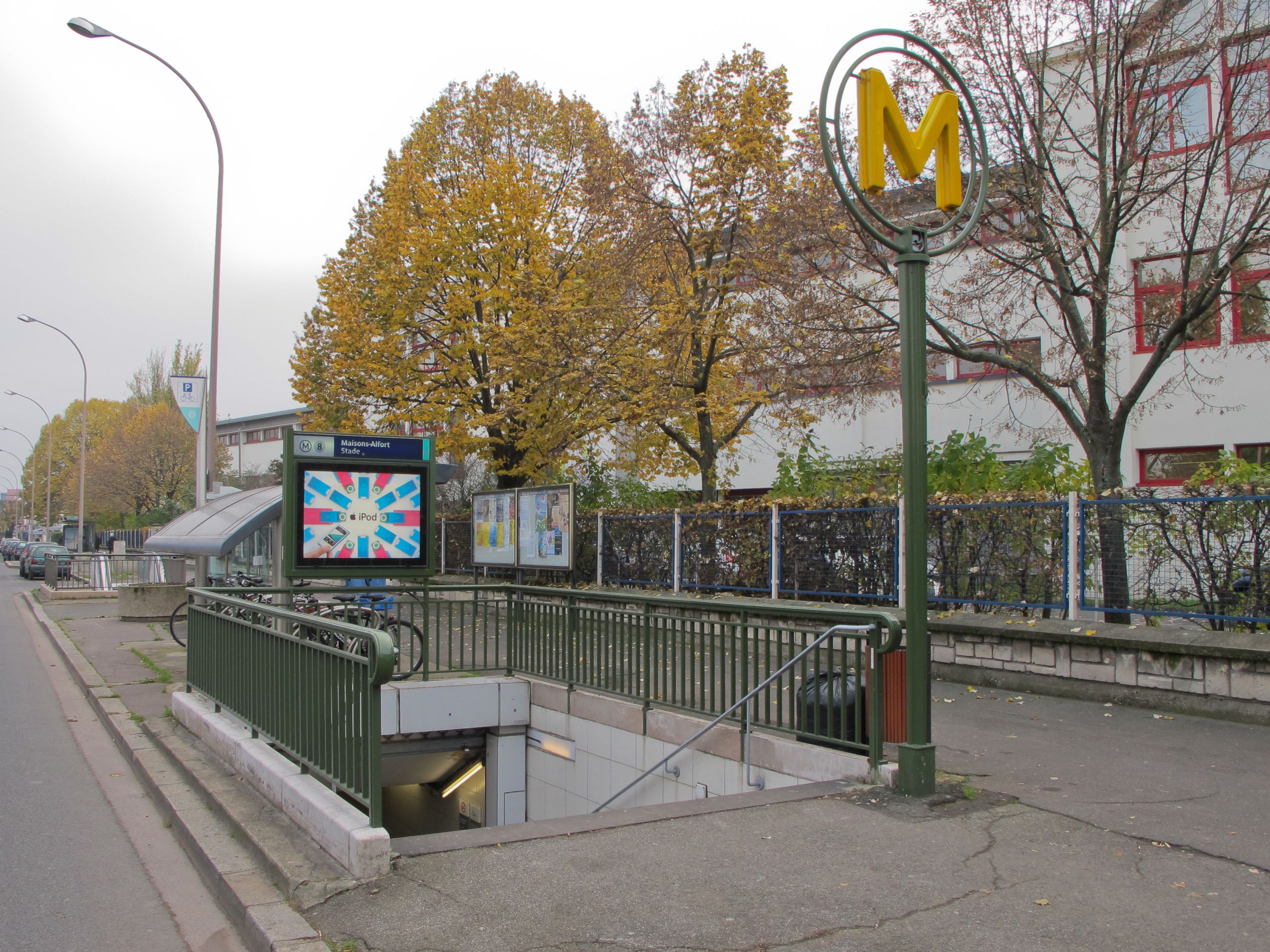 Station métro Maisons Alfort Stade IMG 3658