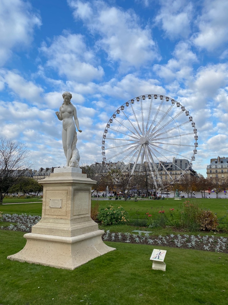 jardin des tuileries paris playground view pic