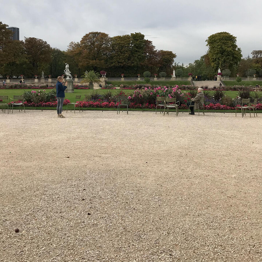 Jardin Du souvenir Pere Lachaise Frais even when It is Raining — Marginalia