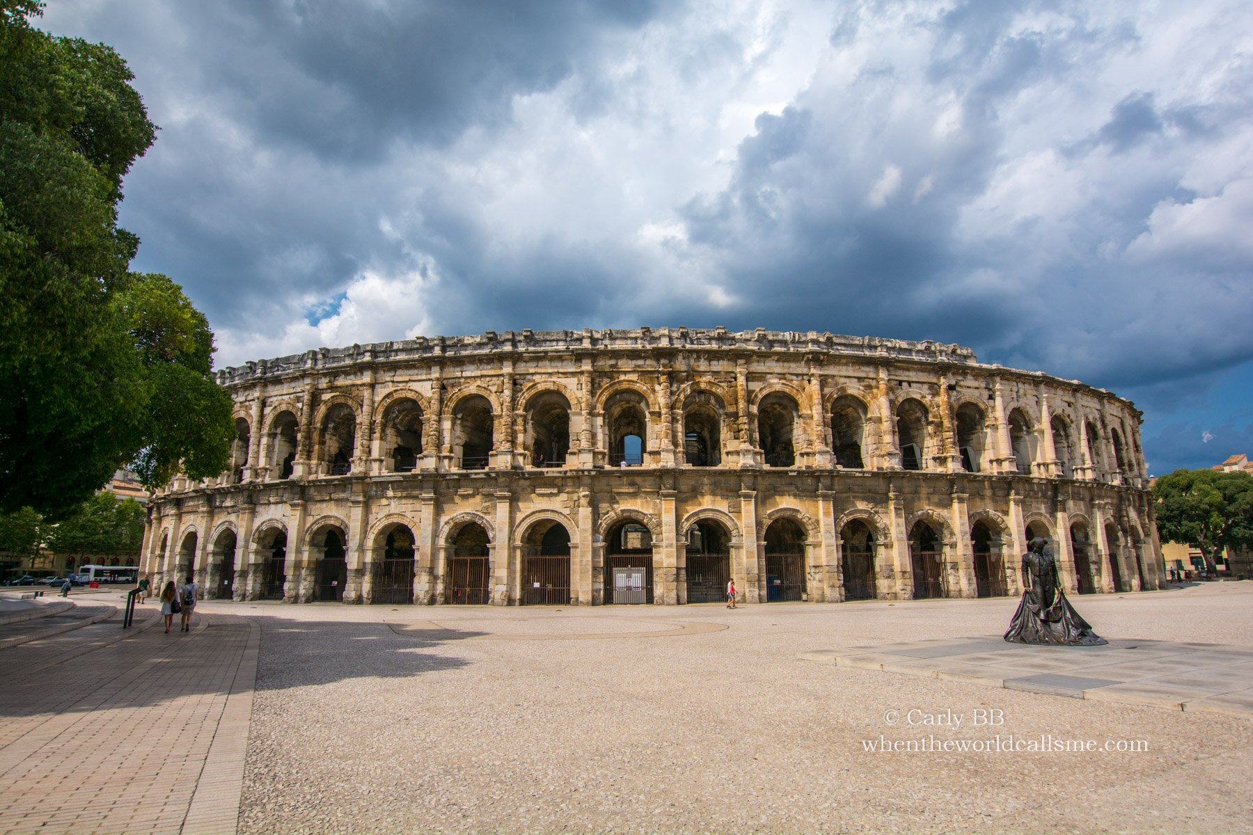 Jardin Nimes Luxe Rzymskie Oblicze N Mes Amfiteatr I UrzekajÄca ÅwiÄtynia