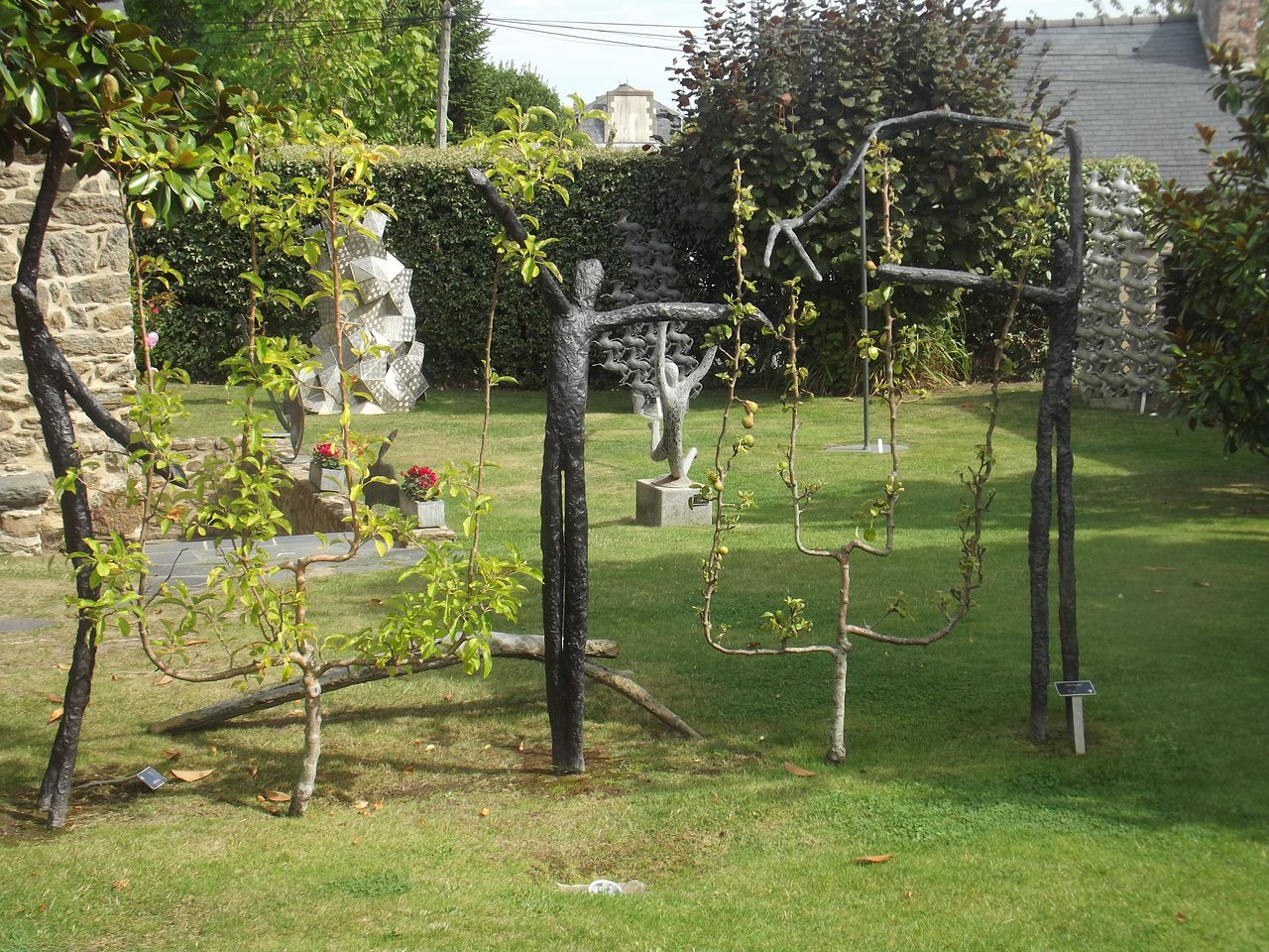 Jardin original Inspirant Manoli Musee Et Jardin De Sculptures La Richardais 2020