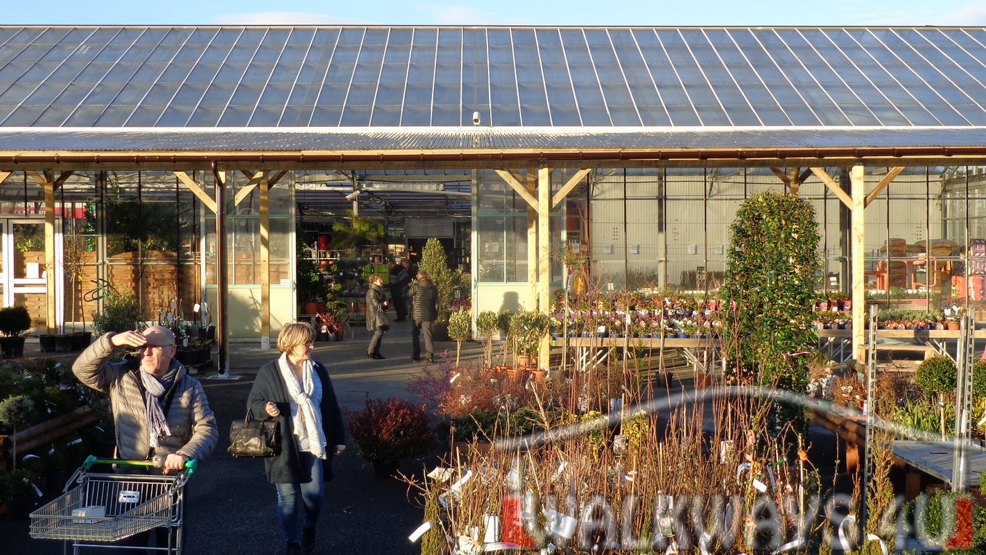 Jardin Val De Saone Luxe Roofed Wooden Arcades for the Shopping Center Jardins Du Val