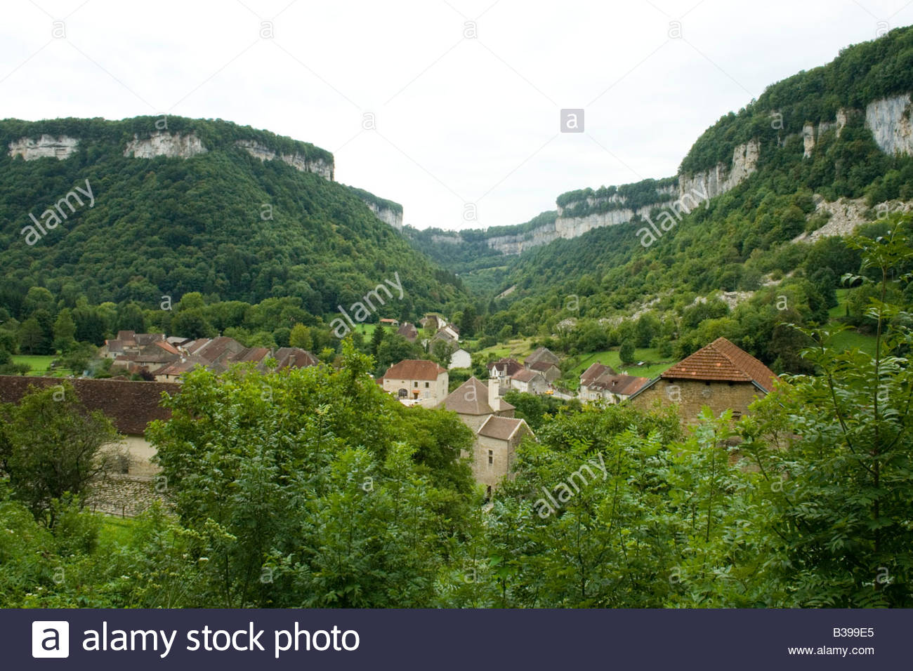 france jura baume les messieurs village B399E5