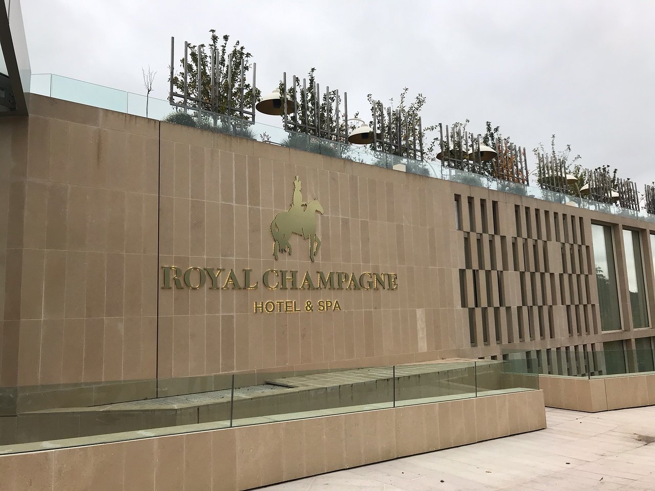 Le Grand Jardin De Chine Reims Nouveau Royal Champagne Hotel & Spa Updated 2020 Prices & Reviews