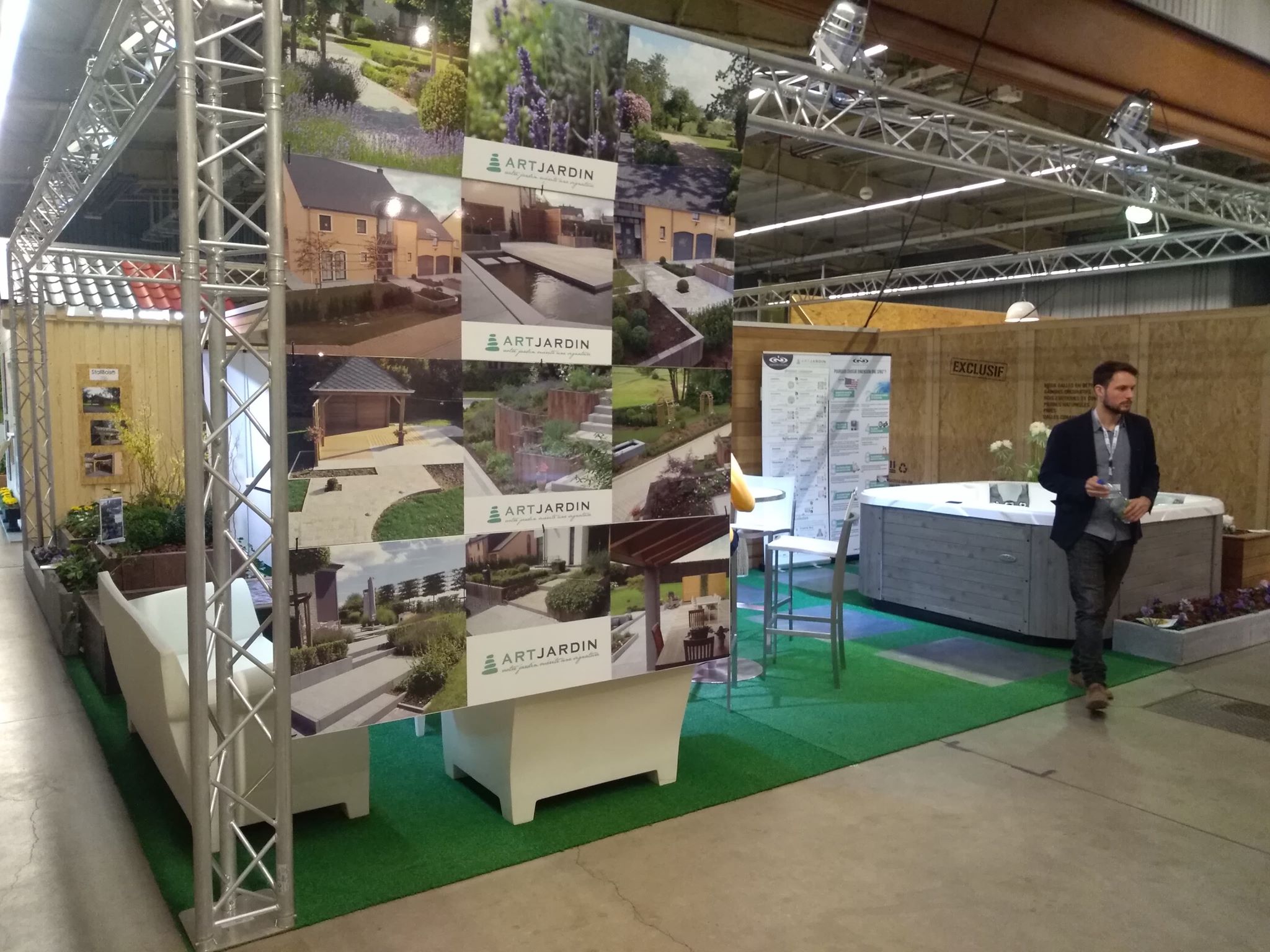 Le Grand Jardin Élégant Le Salon Du Jardin A Arlon Jardi