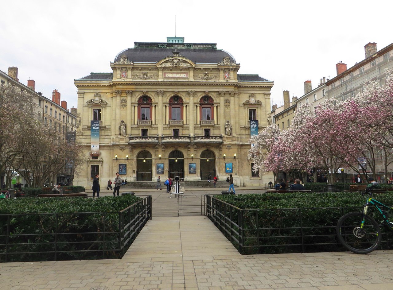 Le Jardin De Berthe Lyon Beau Place Des Celestins Lyon 2020 All You Need to Know