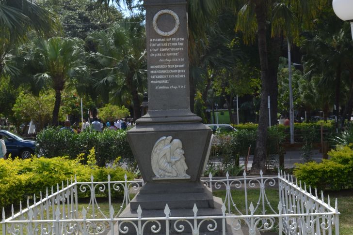 Le Jardin De Marie Élégant File Port Louis Jardin De La Pagnie Monument In Memory