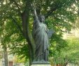 Le Jardin Du Thé Grenoble Inspirant La Statue De La Liberté Symbole De L Amitié Franco