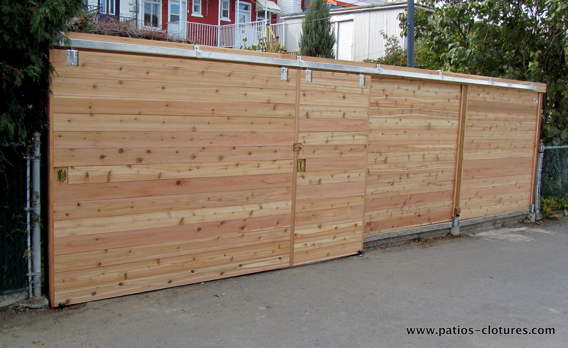 Porte Abri De Jardin Coulissante Charmant Porte Coulissante Avec Petite Porte Coulissante Intégrée