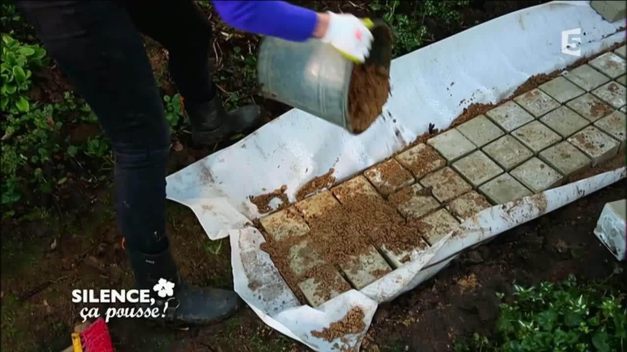 Refaire son Jardin Frais Construire Une Allée Au Sec Dans son Jardin Silence §a Pousse