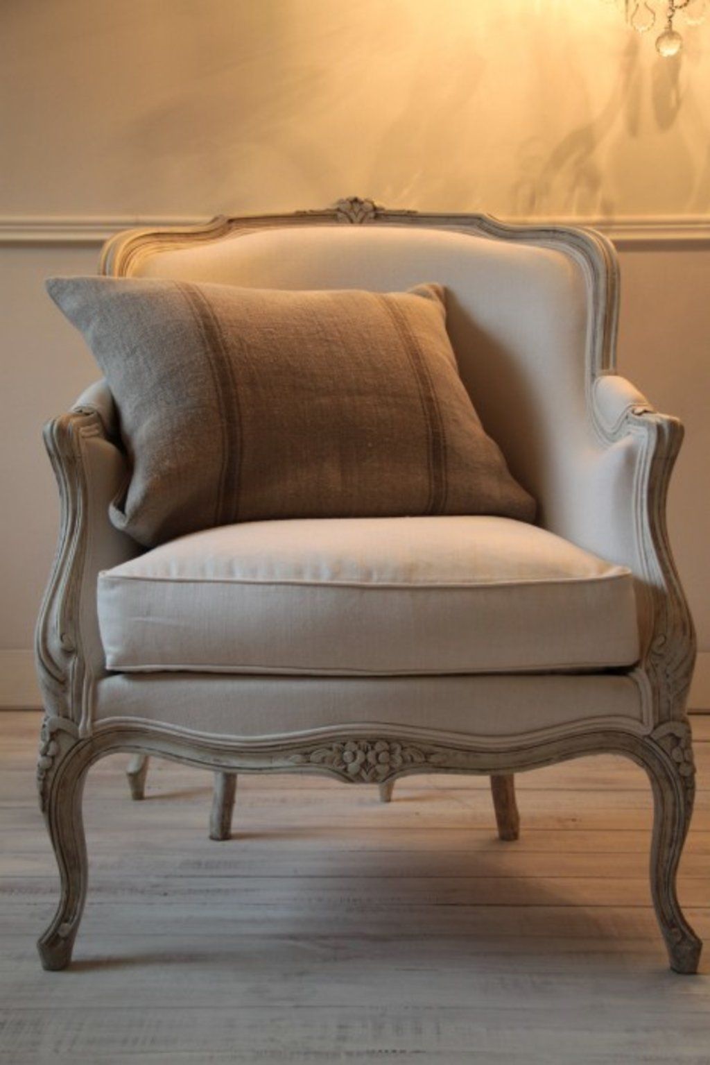 Salon Classique Luxe Fauteuil En Lin Classique Beige Inspiration Style Classique