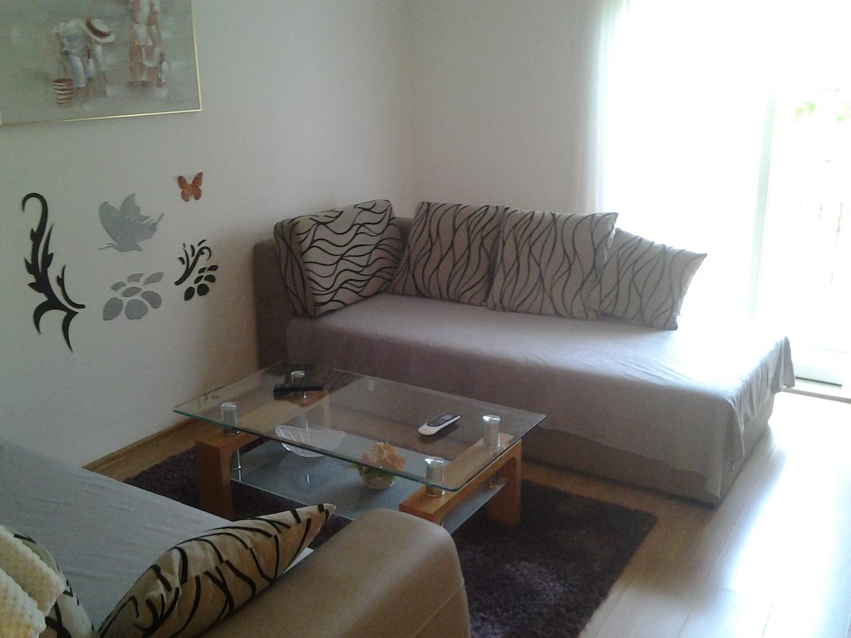 Salon De Jardin Super U Frais Apartment Mile Å ibenik Croatia Booking