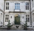 Entre Cours Et Jardin Nouveau the Entry to solothurns Splendid Palais Besenval the